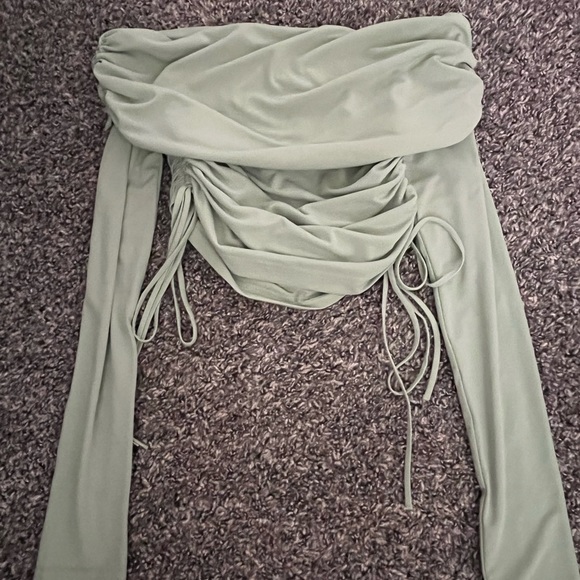 ZARA off-shoulder sage green top - Picture 4 of 4